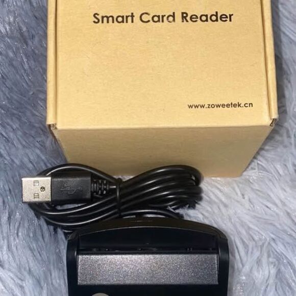 Card Reader, USB - Picture 4 of 4